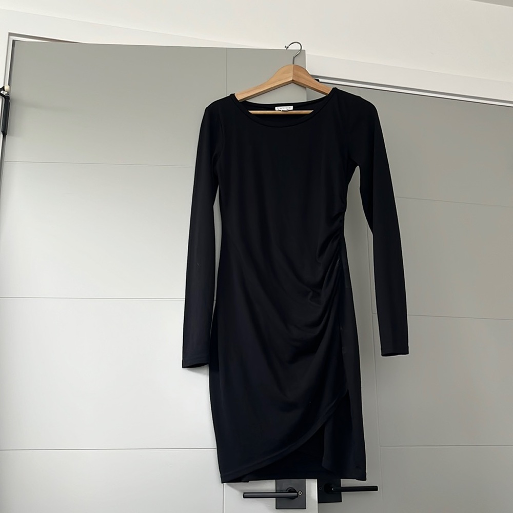 Leith Ruched Long Sleeve Dress
